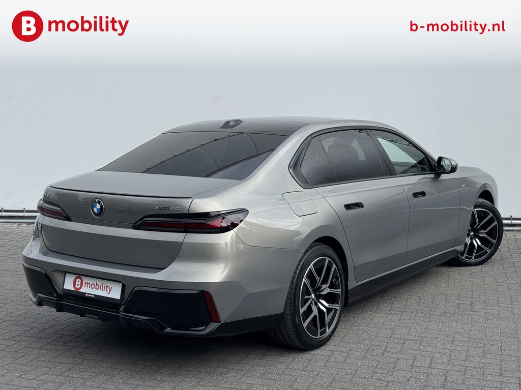 BMW i7 – foto 6