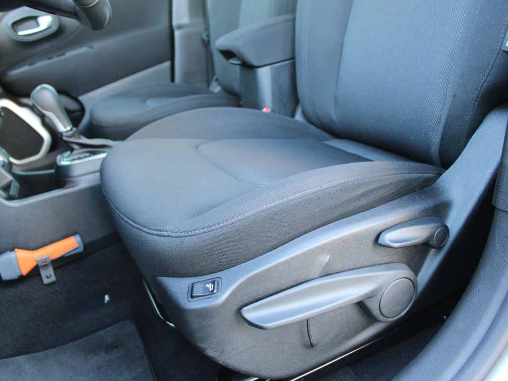Jeep Renegade – foto 14