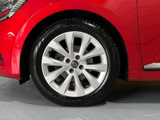 Renault Clio – thumbnail 16