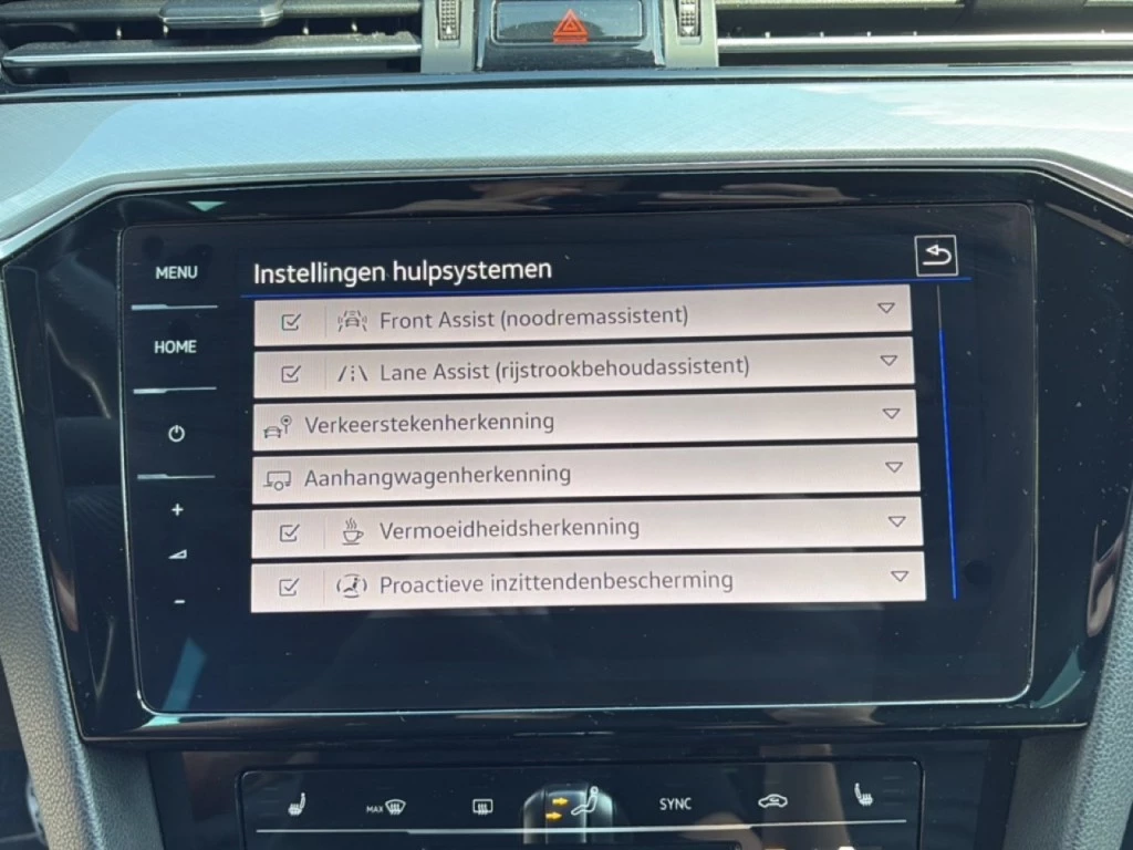 Volkswagen Passat – foto 23