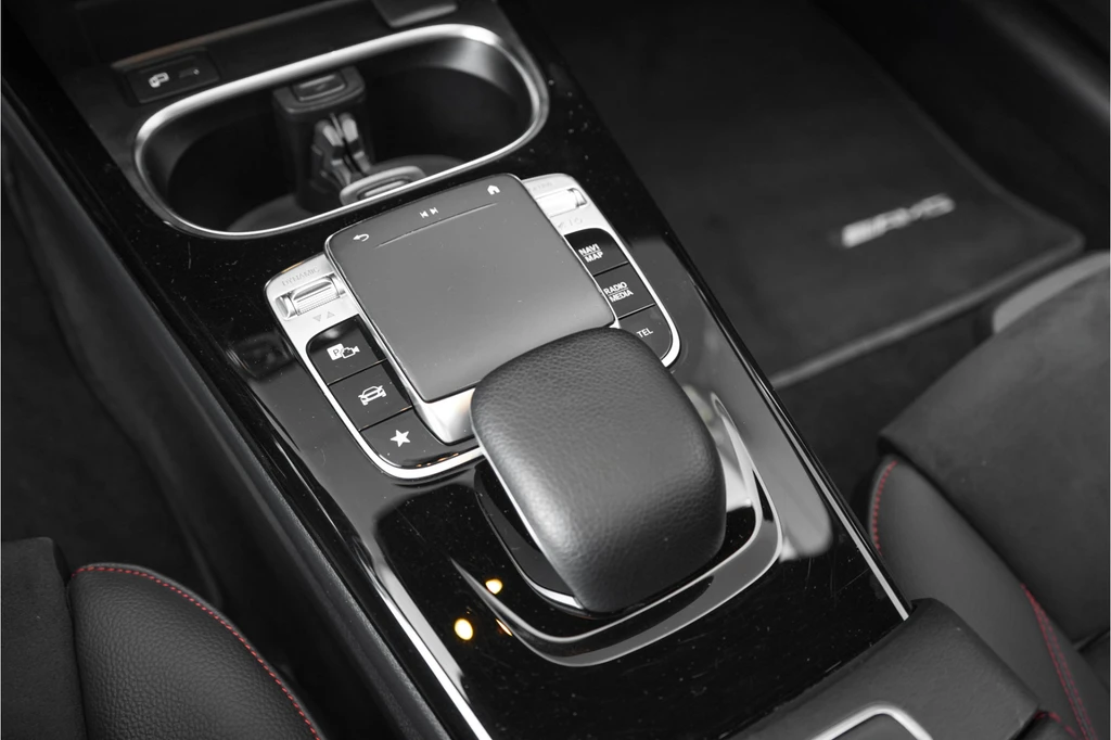 Mercedes-Benz CLA – foto 37