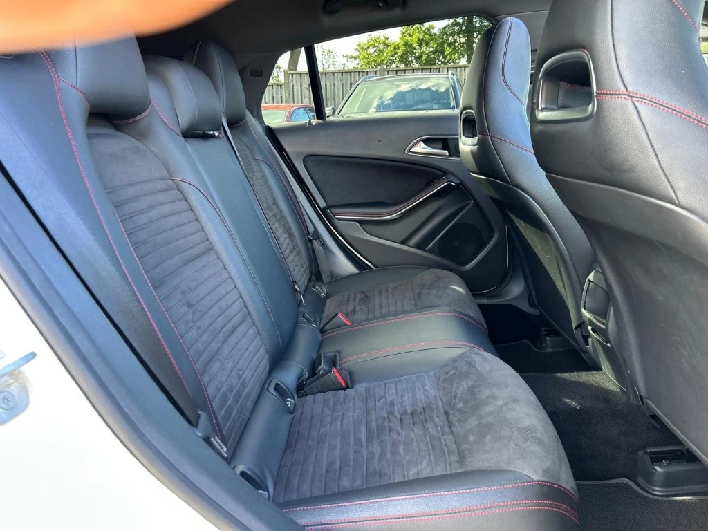 Mercedes-Benz CLA – foto 10
