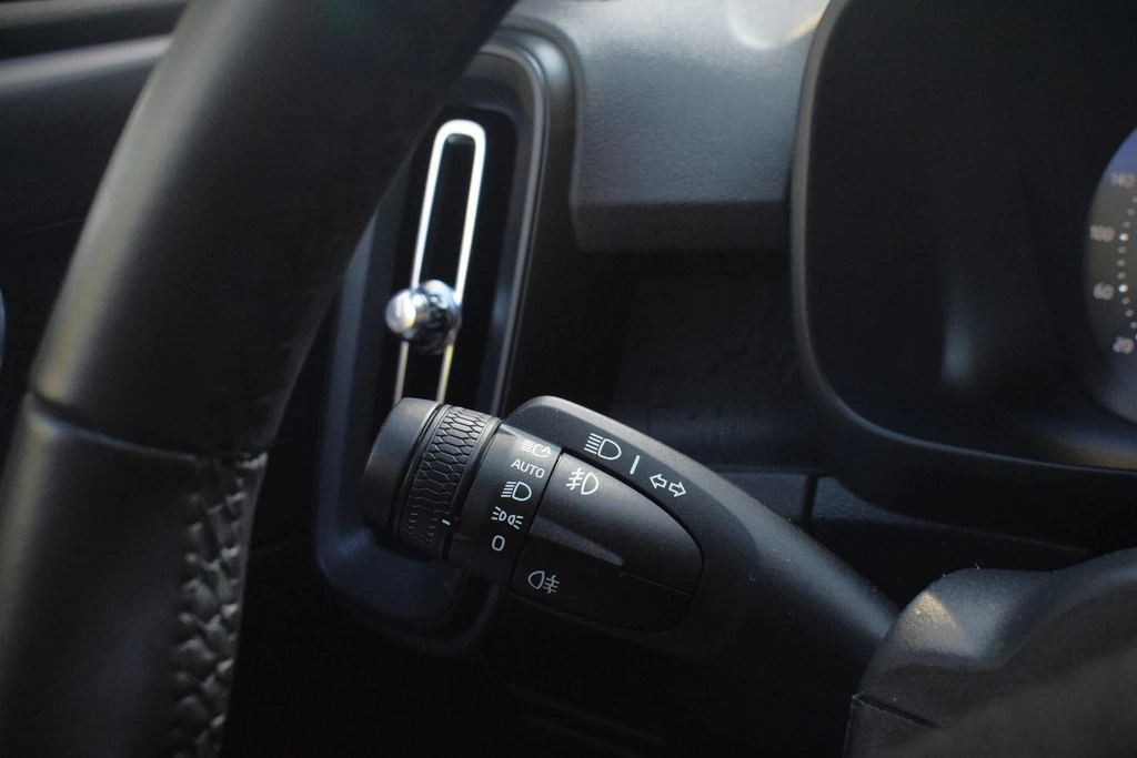 Volvo EX40 – foto 15
