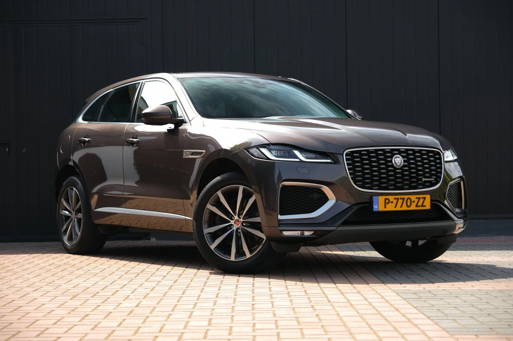 Jaguar F-PACE – foto 10