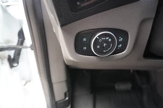 Ford Transit Connect – thumbnail 24