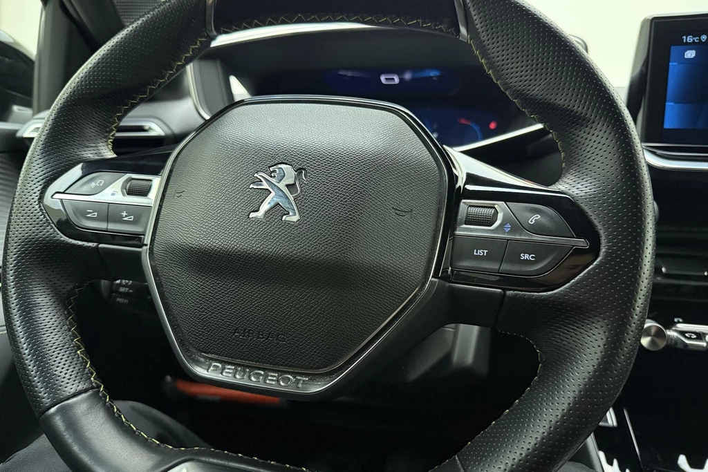 Peugeot 208 – foto 19