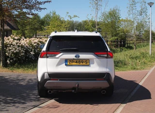 Toyota RAV4 – thumbnail 5