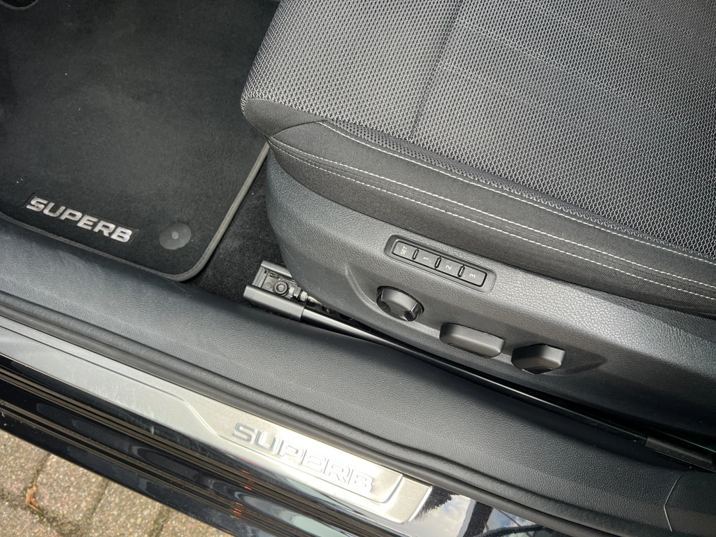 Škoda Superb – foto 14