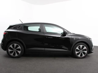 Renault Megane E-Tech – thumbnail 5
