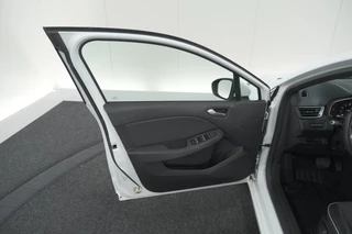 Renault Clio – thumbnail 82