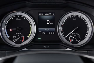 Škoda Superb – thumbnail 32