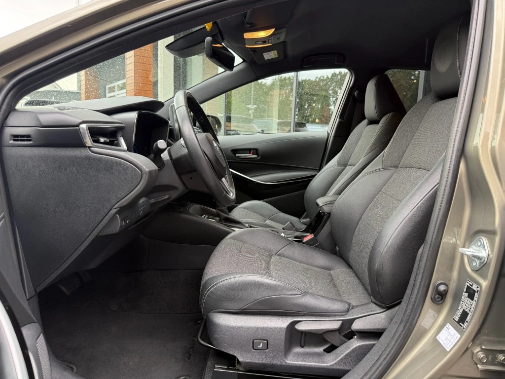 Toyota Corolla Touring Sports – foto 16