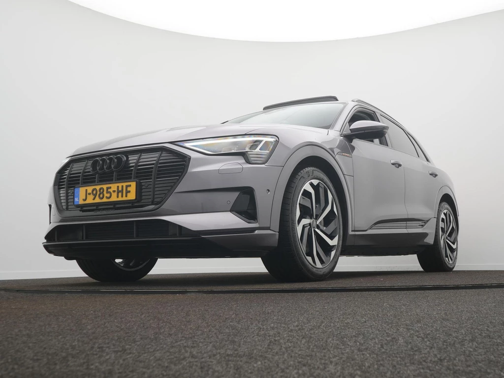 Audi e-tron – foto 2