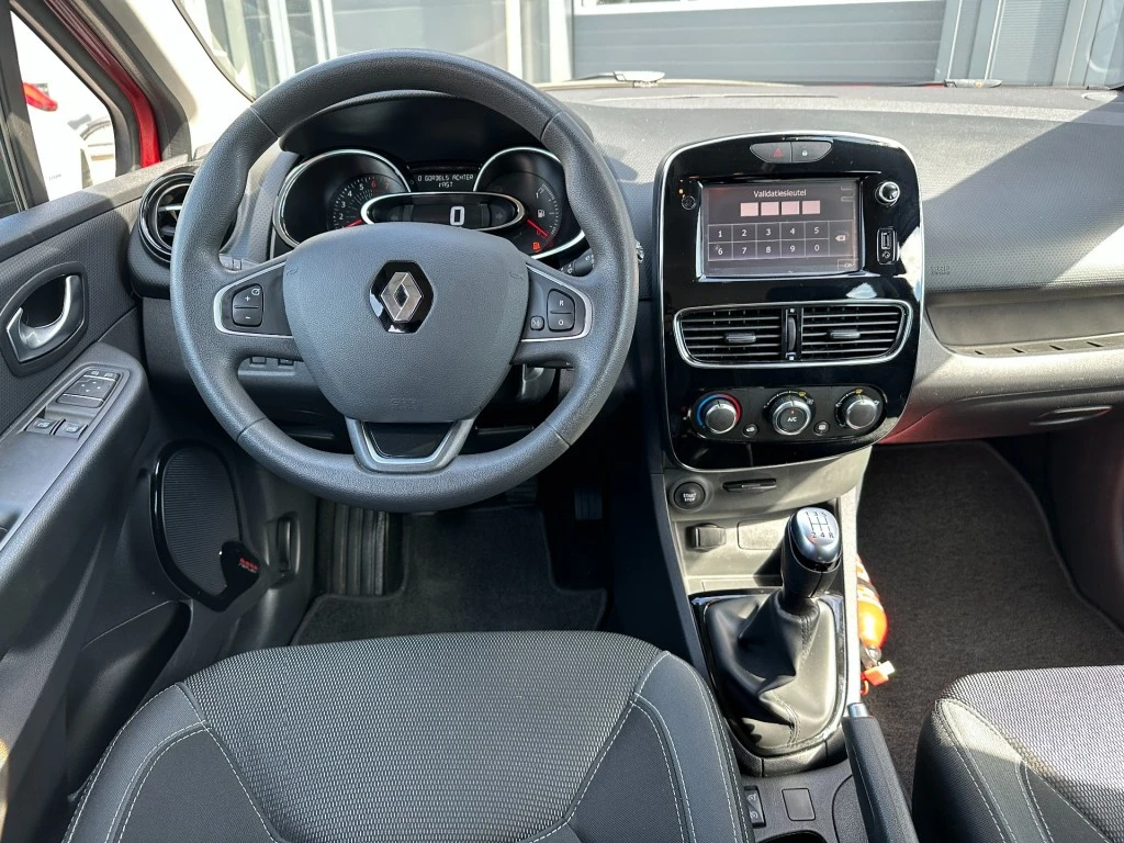 Renault Clio – foto 7