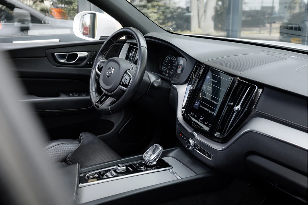 Volvo XC60 – foto 12