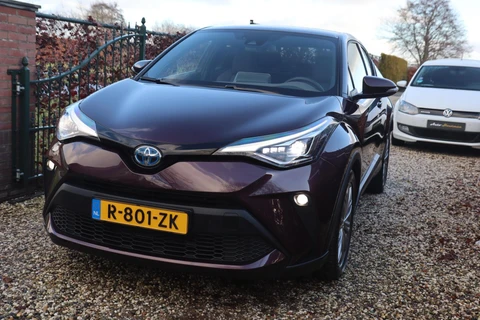 🔥 Toyota C-HR 1.8 Hybrid Executive 🚗 | JBL 🎵 | Camera 📸 | Blindspot 🔒 | 1e eigenaar 👤 | Fabrieks Garantie tot 2032 ✔️💡| Bijna nieuw!