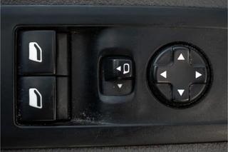 Opel Vivaro – thumbnail 26