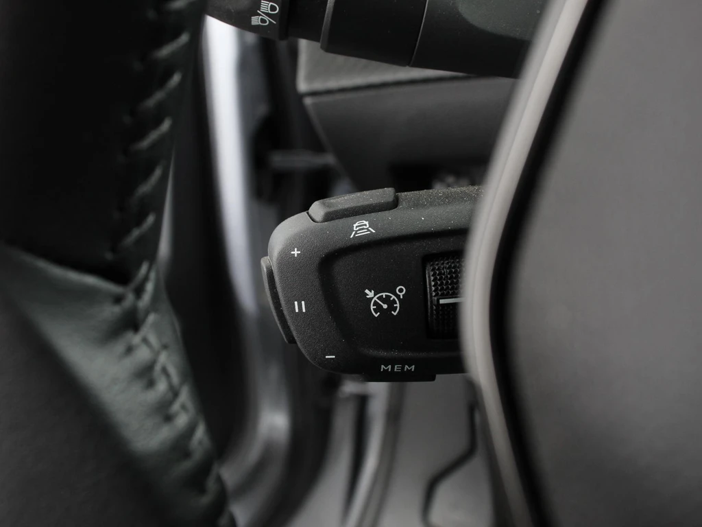 Peugeot e-2008 – foto 22