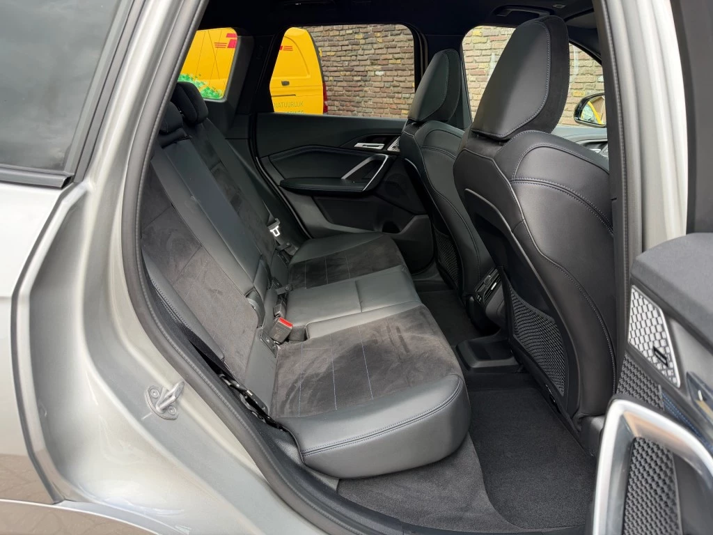 BMW iX1 – foto 24
