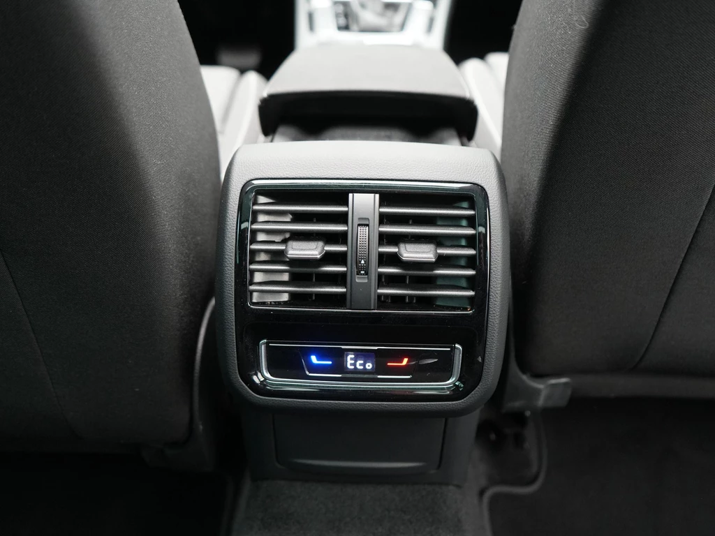 Volkswagen Passat – foto 48
