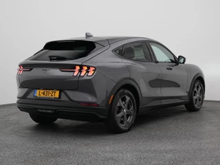 Ford Mustang Mach-E – thumbnail 10