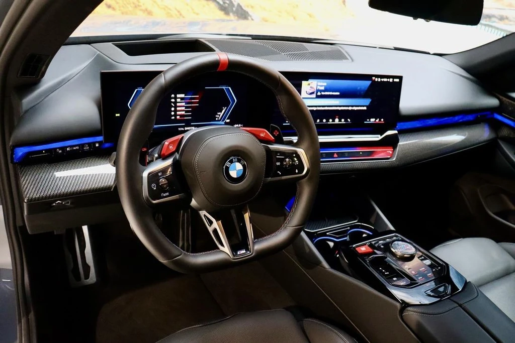 BMW M5 – foto 15