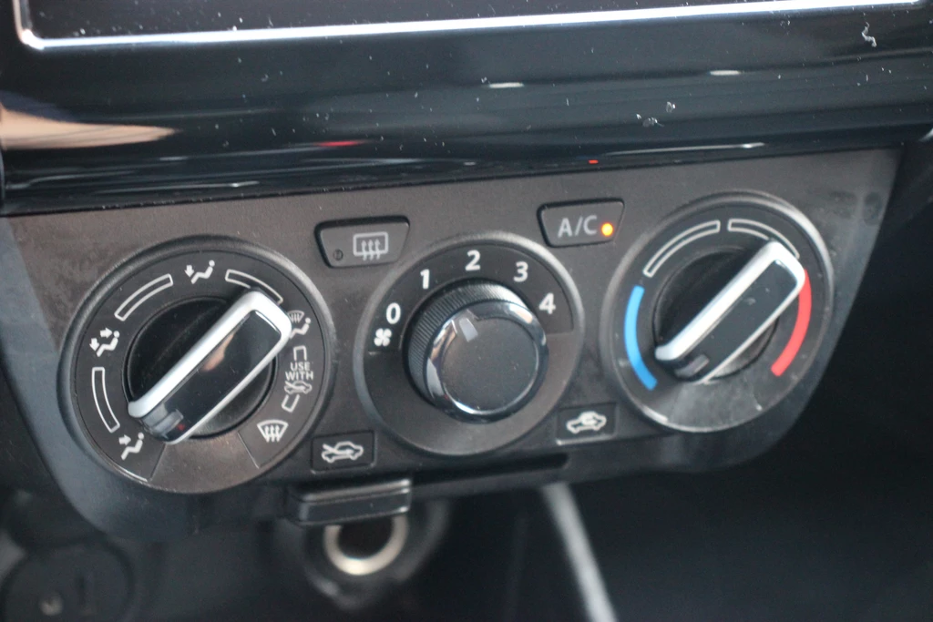Suzuki Swift – foto 19