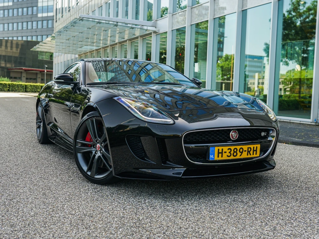 Jaguar F-TYPE – foto 17