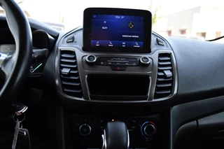 Ford Transit Connect – thumbnail 21