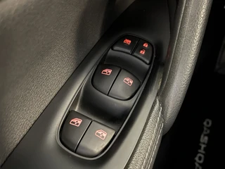 Nissan QASHQAI – thumbnail 9
