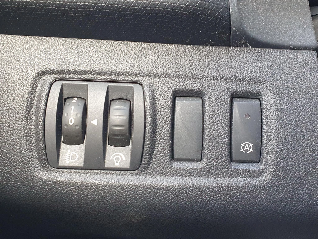 Renault Clio – foto 16