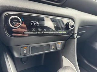 Toyota Yaris – thumbnail 11