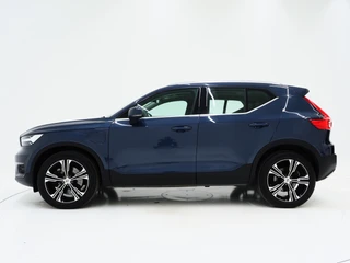 Volvo XC40 – thumbnail 2