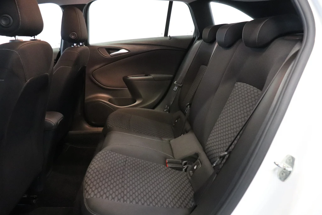Opel Astra – foto 29