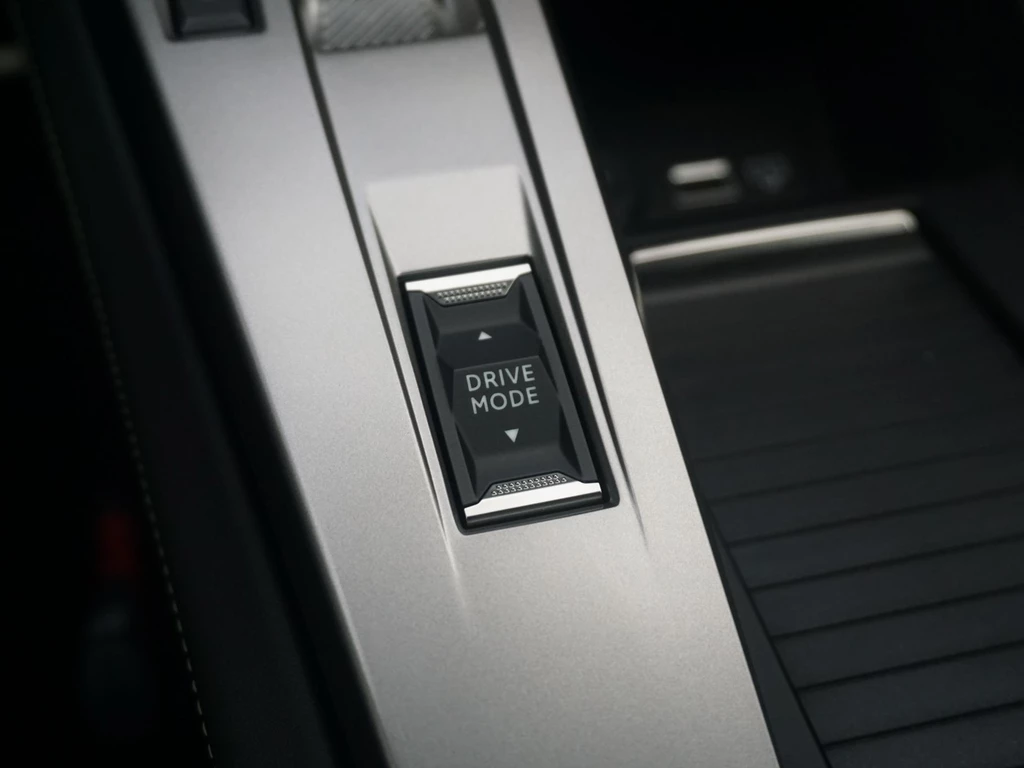 Peugeot e-308 – foto 34