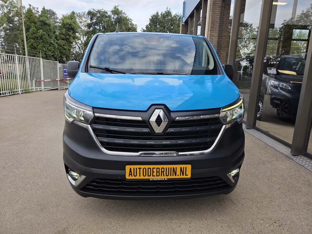 Renault Trafic – foto 12