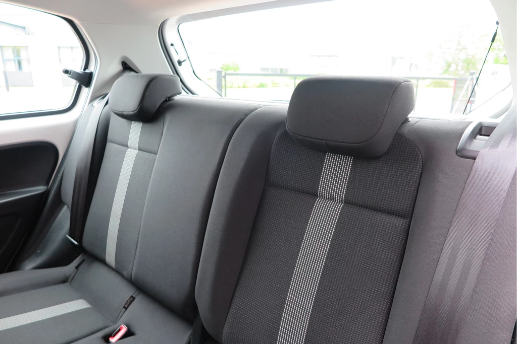 Volkswagen up! – foto 27