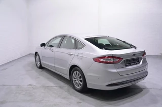 Ford Mondeo – thumbnail 3