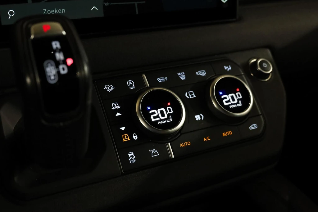 Land Rover Defender – foto 16