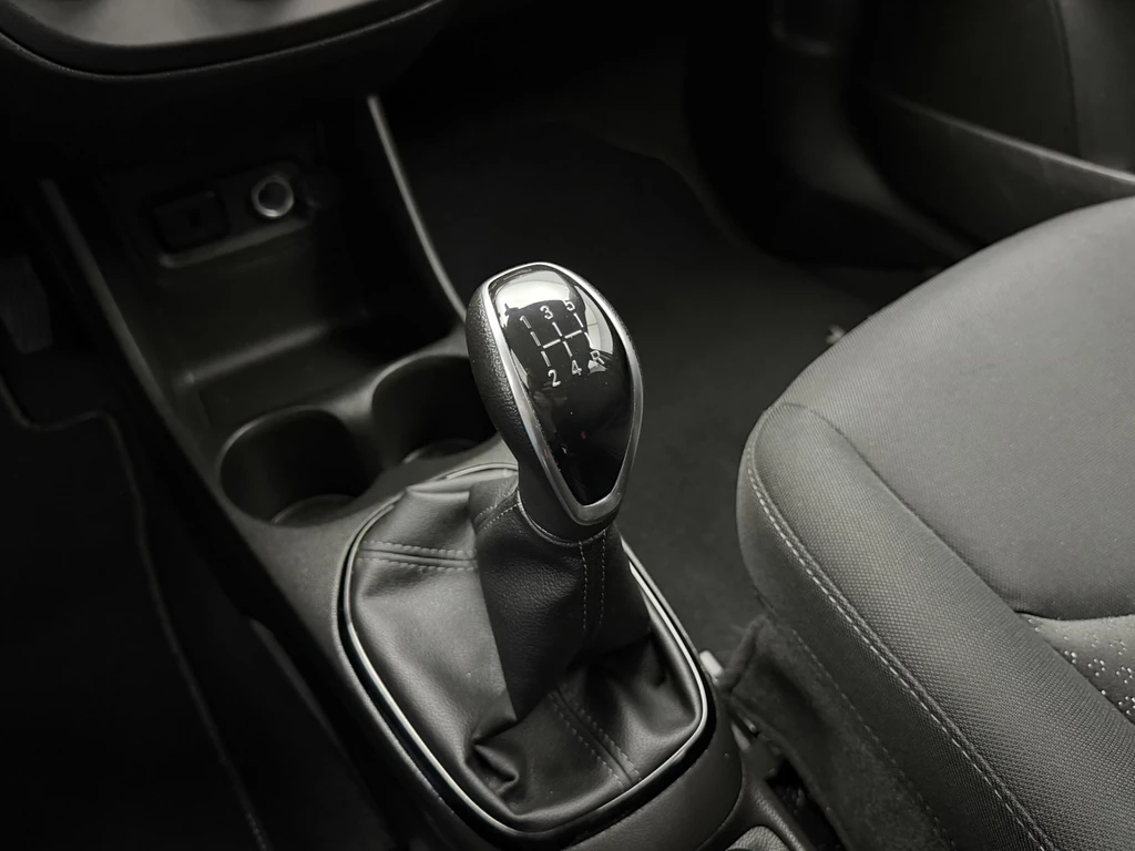 Opel KARL – foto 16