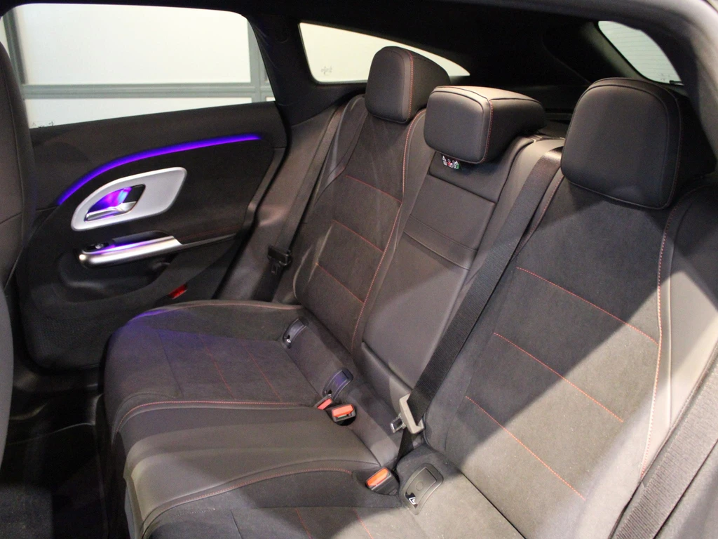 Mercedes-Benz CLA – foto 10