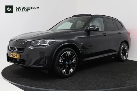 BMW IX3 High Executive 80 kWh (SOH 100%, PANO, STOEL/STUUR VERWARMING, H/K AUDIO, CAMERA, ELEKTR STOELEN, HUD, CRUISE ADAPTIEF)