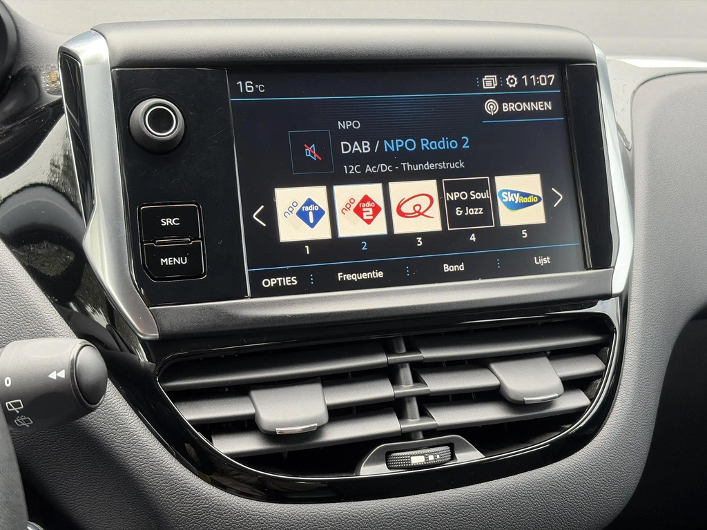 Peugeot 208 – foto 15