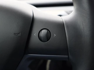 Tesla Model 3 – thumbnail 27