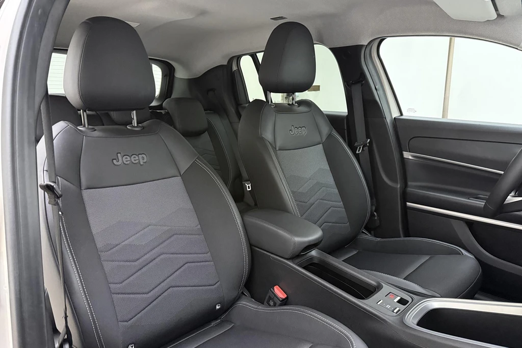 Jeep Avenger – foto 15