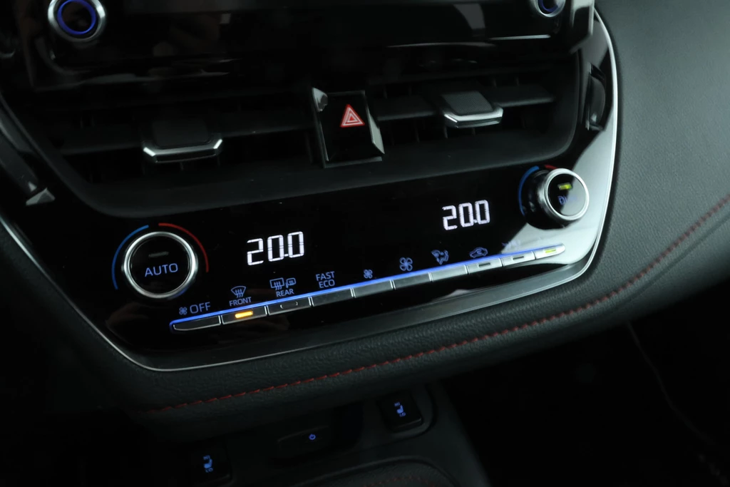 Toyota Corolla Touring Sports – foto 30