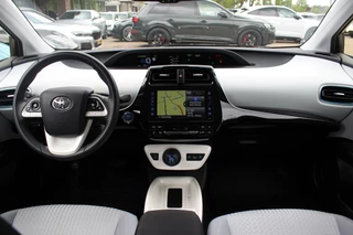 Toyota Prius – thumbnail 9