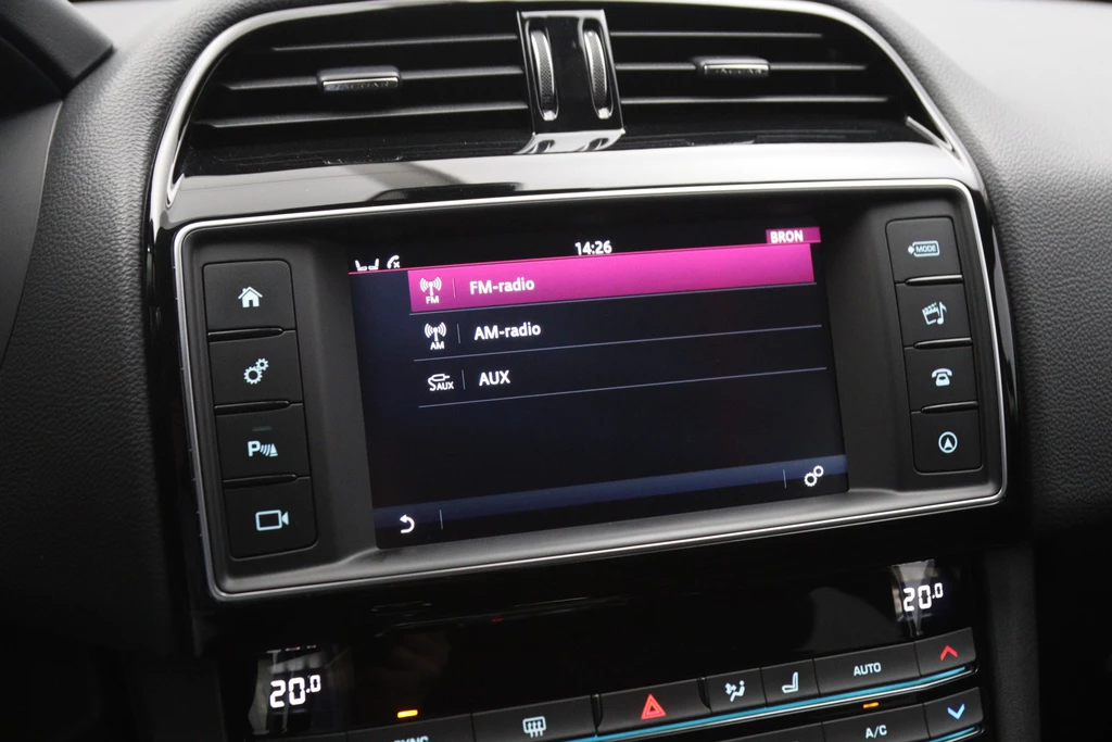 Jaguar F-PACE – foto 31