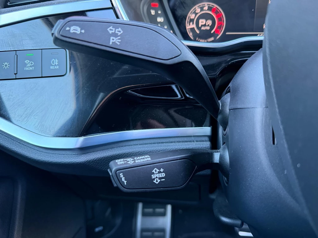 Audi RSQ3 – foto 17