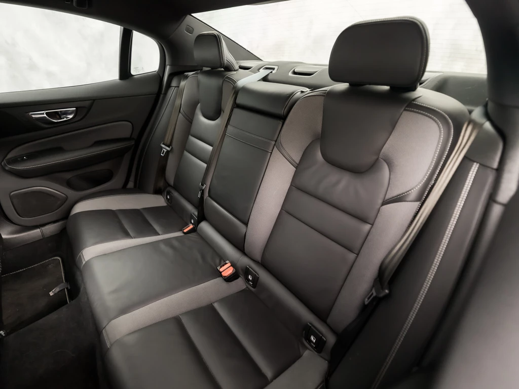 Volvo S60 – foto 17